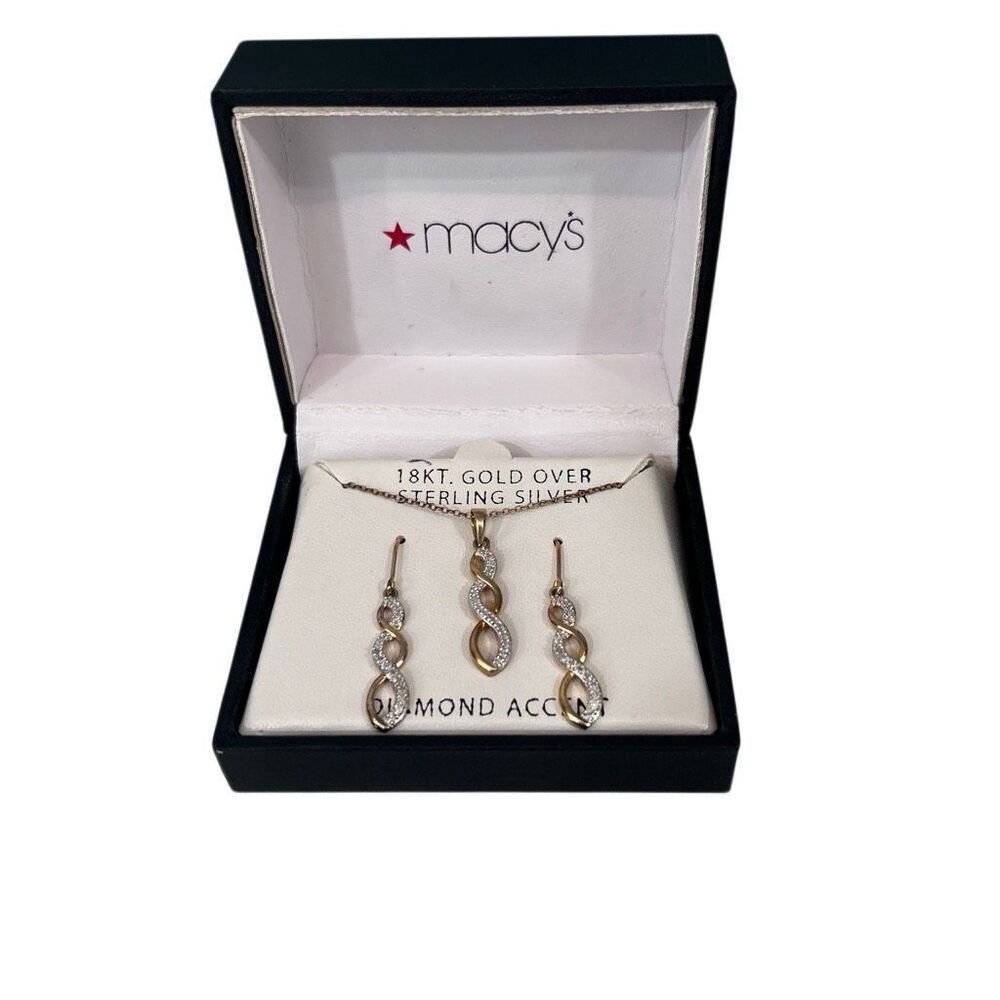 NIB Macy's 18KT Gold Over Sterling Silver Diamond Accent Necklace & Earrings Set